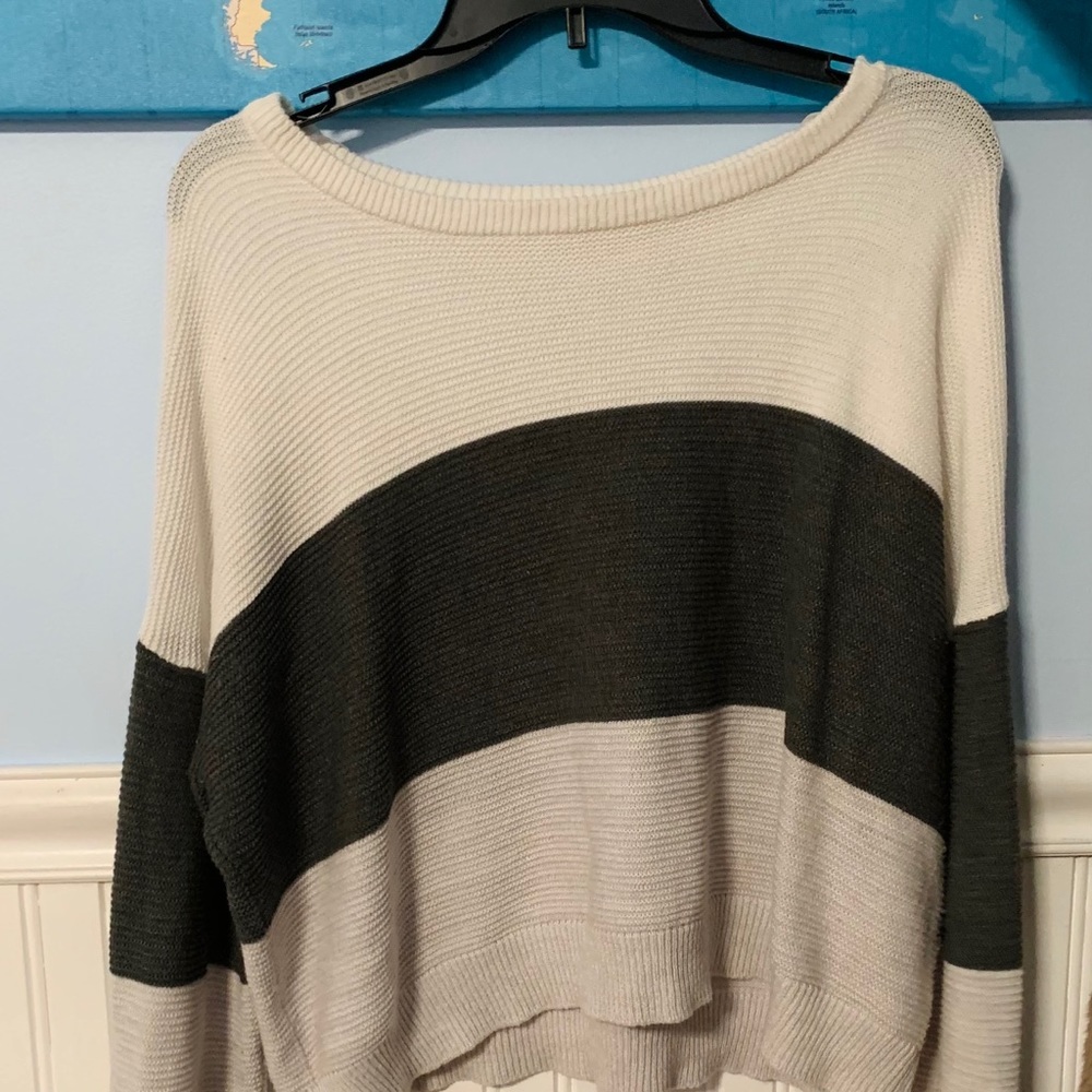 Women’s Sweater